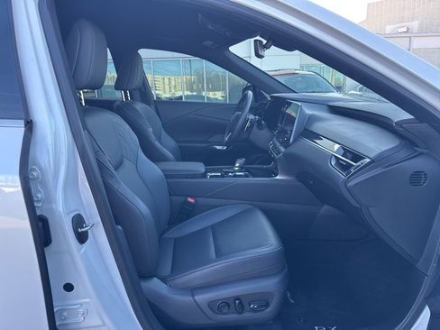 Used 2024 Lexus RX 350 FWD image 18