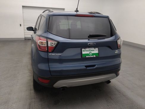 Used 2018 Ford Escape SE w/ Ford Safe & Smart Package image 6
