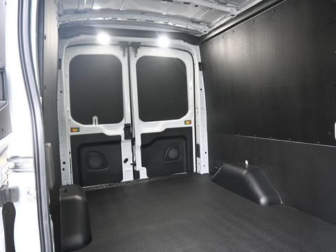 New 2026 Ford Transit 250 148 Medium Roof Extended AWD image 21