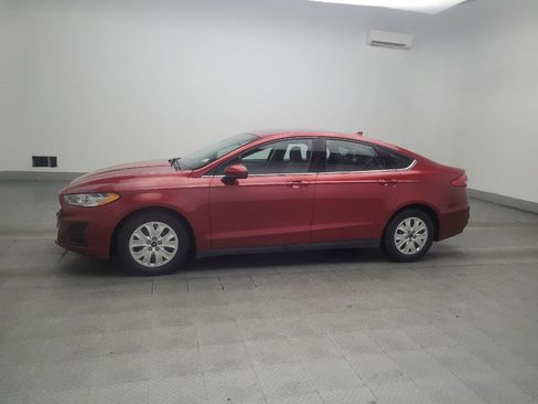 Used 2020 Ford Fusion S FWD image 2