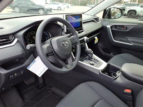 New 2025 Toyota RAV4 LE image 10