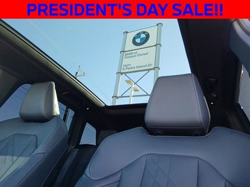 Used 2025 BMW X3 M50 w/ Premium Package image 31