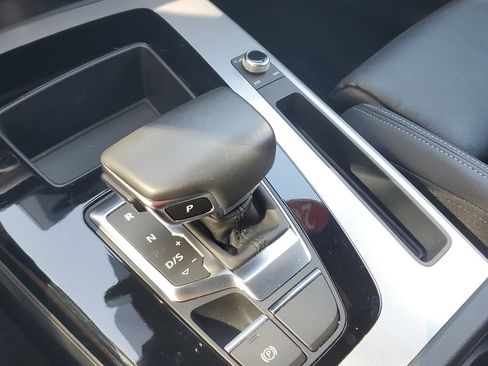 Certified 2025 Audi Q5 2.0T Premium AWD/4WD image 29