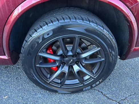 Used 2018 Dodge Durango SRT w/ Trailer Tow Group IV image 38