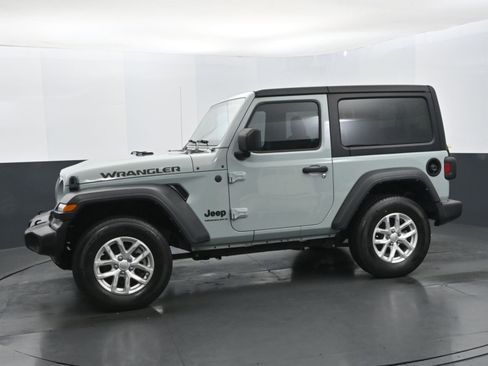 Used 2023 Jeep Wrangler Sport S image 2