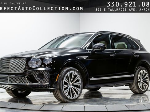 Used 2021 Bentley Bentayga w/ First Edition Specification AWD/4WD image 1