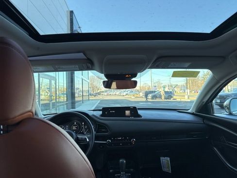 Used 2025 MAZDA CX-30 Carbon image 12