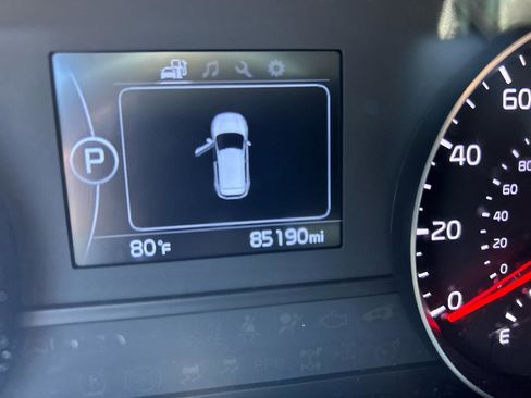 Used 2017 Kia Sportage LX FWD image 16