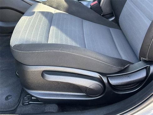 Used 2018 Kia Forte S w/ S Technology Plus Package image 15