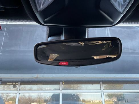 Used 2025 Jeep Compass Latitude image 17