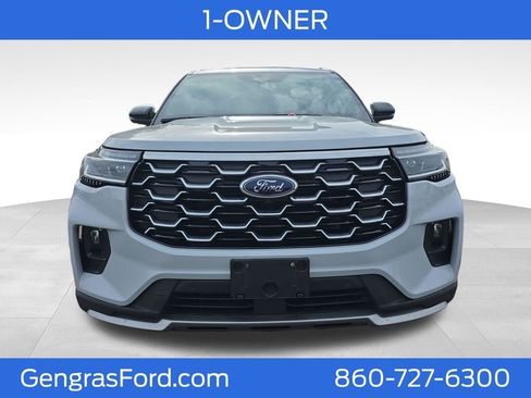 Certified 2025 Ford Explorer Platinum w/ LUX Leather Package AWD/4WD image 2