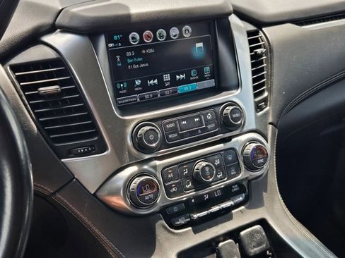 Used 2019 Chevrolet Tahoe LS w/ All-Season Package RWD image 15