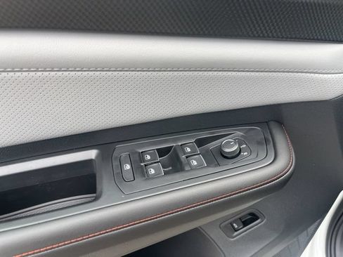 New 2026 Volkswagen Atlas Peak Edition AWD/4WD image 7