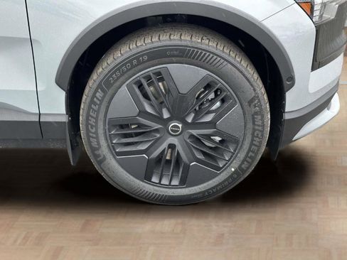 New 2026 Volvo EX30 Cross Country Ultra w/ Protection Package Premier image 26