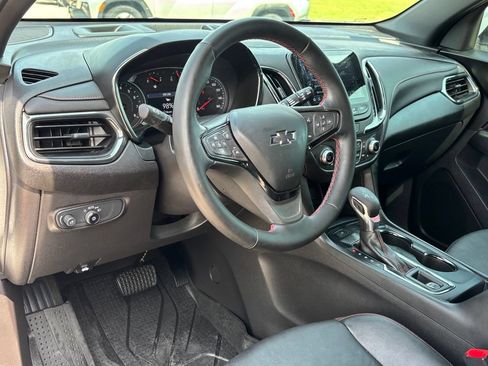 Used 2024 Chevrolet Equinox RS w/ RS Leather Package AWD/4WD image 12