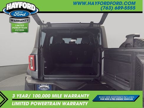 Used 2023 Ford Bronco Badlands w/ Sasquatch Package AWD/4WD image 20