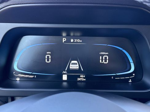 Certified 2025 Hyundai Elantra Sport image 19