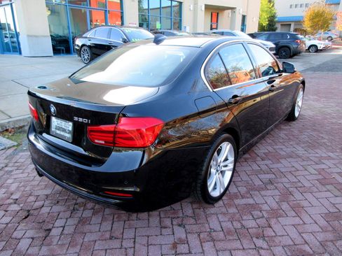 Used 2017 BMW 330i Sedan image 2