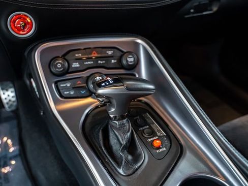 Used 2020 Dodge Challenger R/T Scat Pack RWD image 31