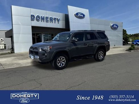 Used 2024 Toyota 4Runner TRD Off-Road Premium w/ Off Road Premium Plus Package AWD/4WD image 1