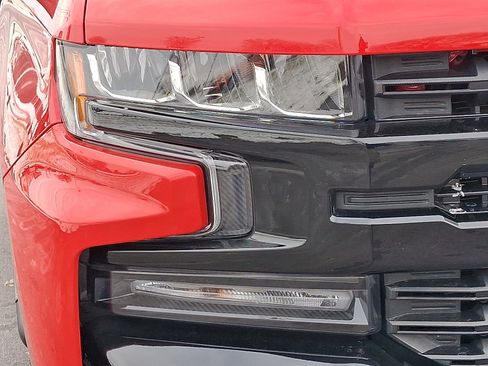 Used 2022 Chevrolet Silverado 1500 LT Trail Boss w/ Bed Protection Package image 9