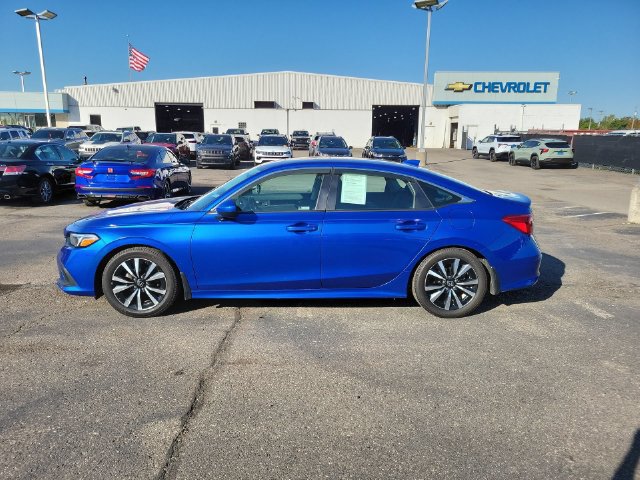 Used 2023 Honda Civic EX image 5