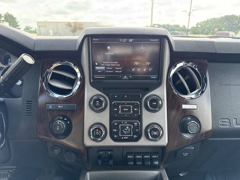 Used 2016 Ford F350 Lariat w/ Lariat Ultimate Package AWD/4WD image 23