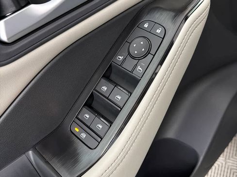 New 2026 Nissan Rogue SV image 24