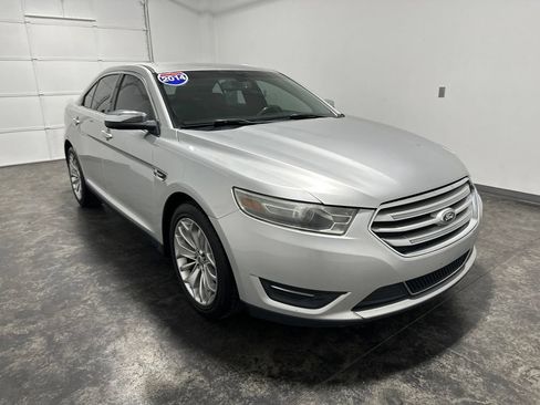 Used 2014 Ford Taurus Limited FWD image 3