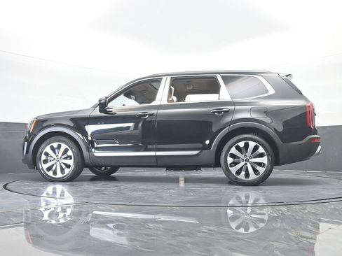 Used 2021 Kia Telluride S image 58