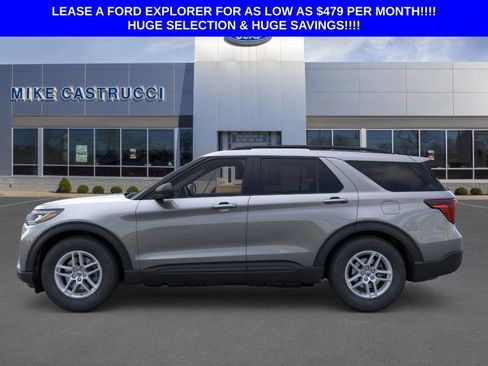 New 2026 Ford Explorer Active RWD image 3