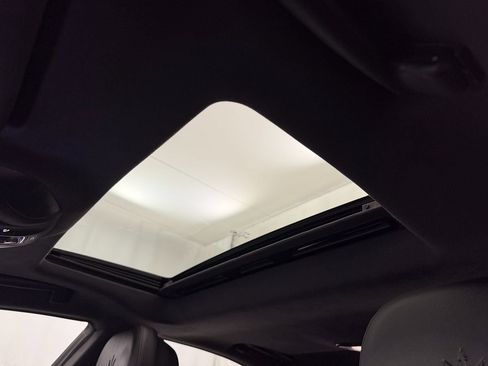 Used 2021 Maserati Ghibli S Q4 image 7