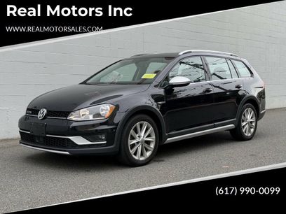 Used 2017 Volkswagen Golf Alltrack SE