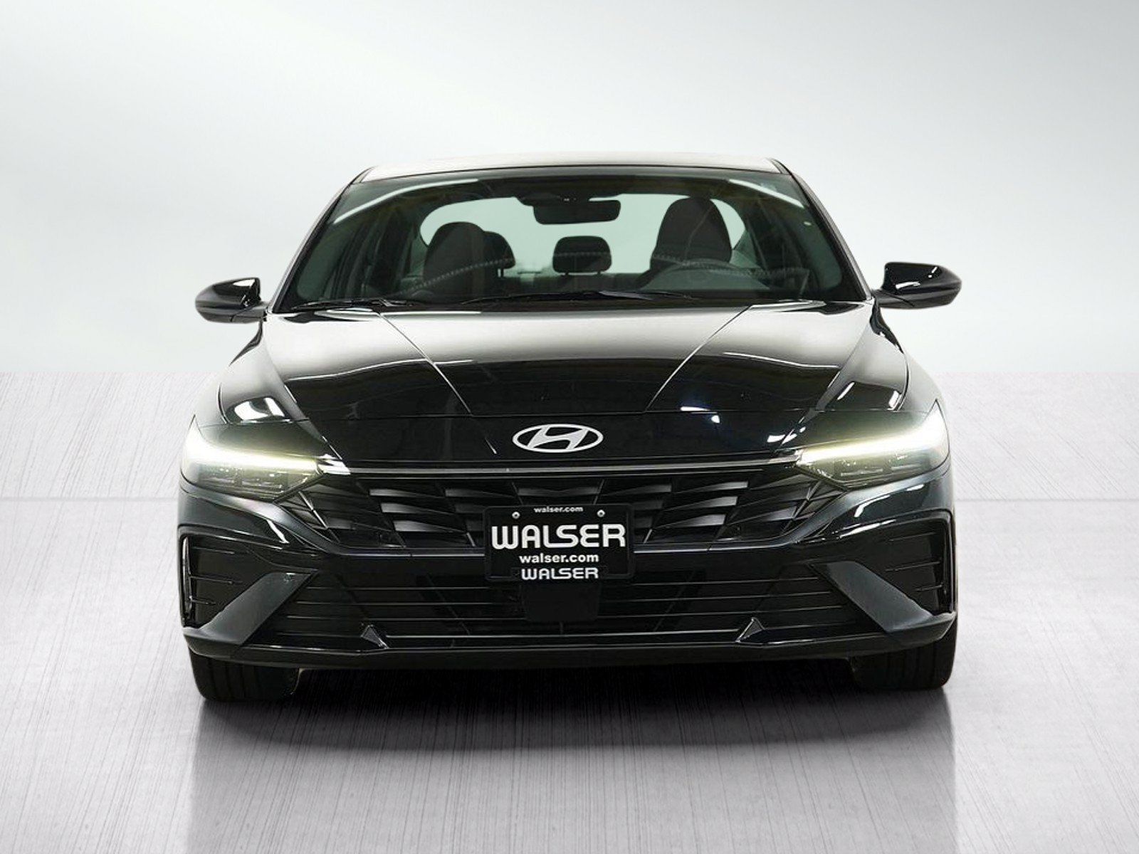Used 2025 Hyundai Elantra SEL FWD image 8