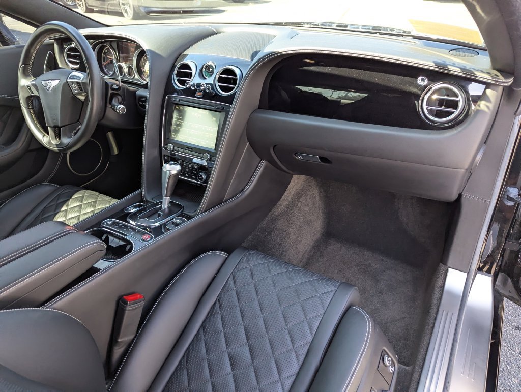 Used 2016 Bentley Continental GT AWD/4WD image 33