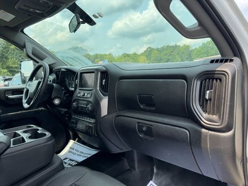 Used 2021 Chevrolet Silverado 2500 W/T w/ WT Convenience Package AWD/4WD image 19