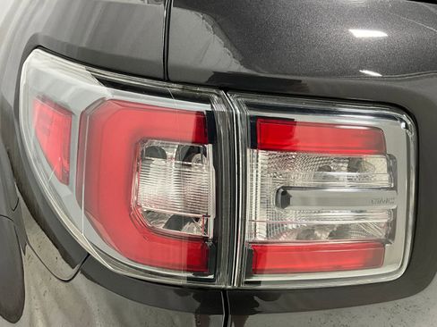 Used 2013 GMC Acadia SLT FWD image 30