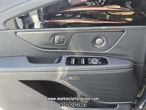 New 2026 Lincoln Nautilus Reserve w/ Jet Appearance Package image 22