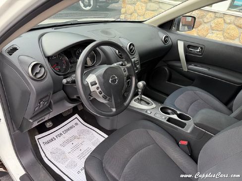 Used 2013 Nissan Rogue S w/ Special Edition Pkg AWD/4WD image 4