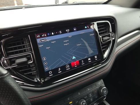Certified 2025 Dodge Durango GT AWD/4WD image 14