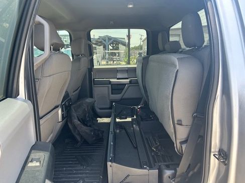 Used 2020 Ford F250 XLT w/ XLT Premium Package AWD/4WD image 17