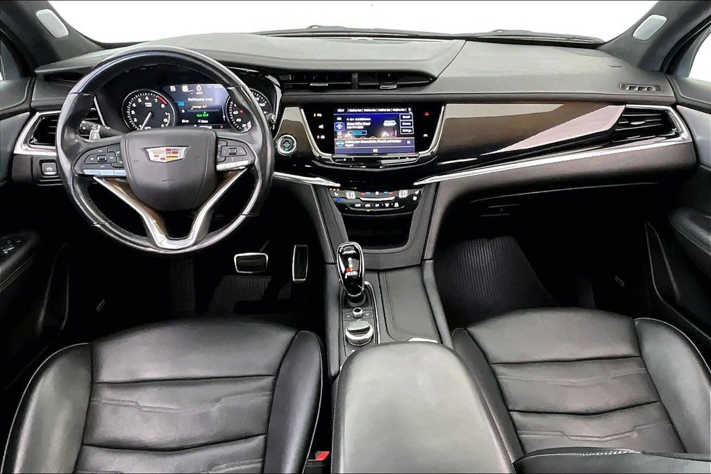 Used 2024 Cadillac XT6 AWD image 18