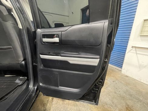 Used 2014 Toyota Tundra SR5 image 20