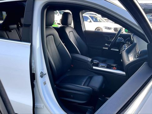 Used 2023 Mercedes-Benz GLA 250 GLA 250 image 9