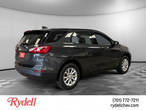 Used 2019 Chevrolet Equinox LS image 5
