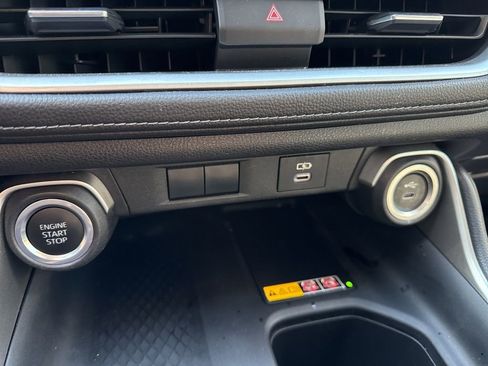 Used 2024 Toyota Grand Highlander Limited image 38