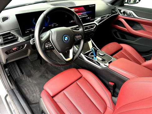 Certified 2023 BMW i4 eDrive35 w/ Premium Package image 13