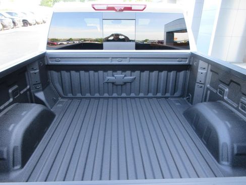 New 2026 Chevrolet Silverado 1500 LTZ AWD/4WD image 15