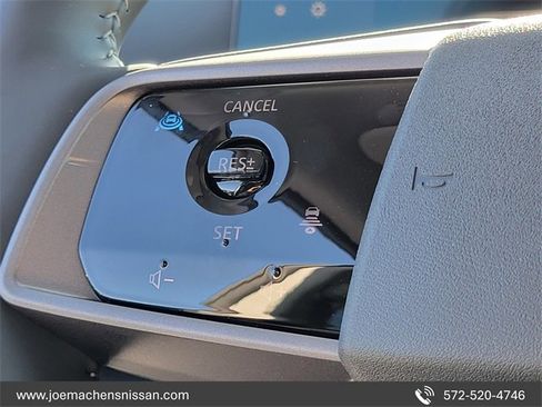 New 2025 Nissan Murano SL image 36