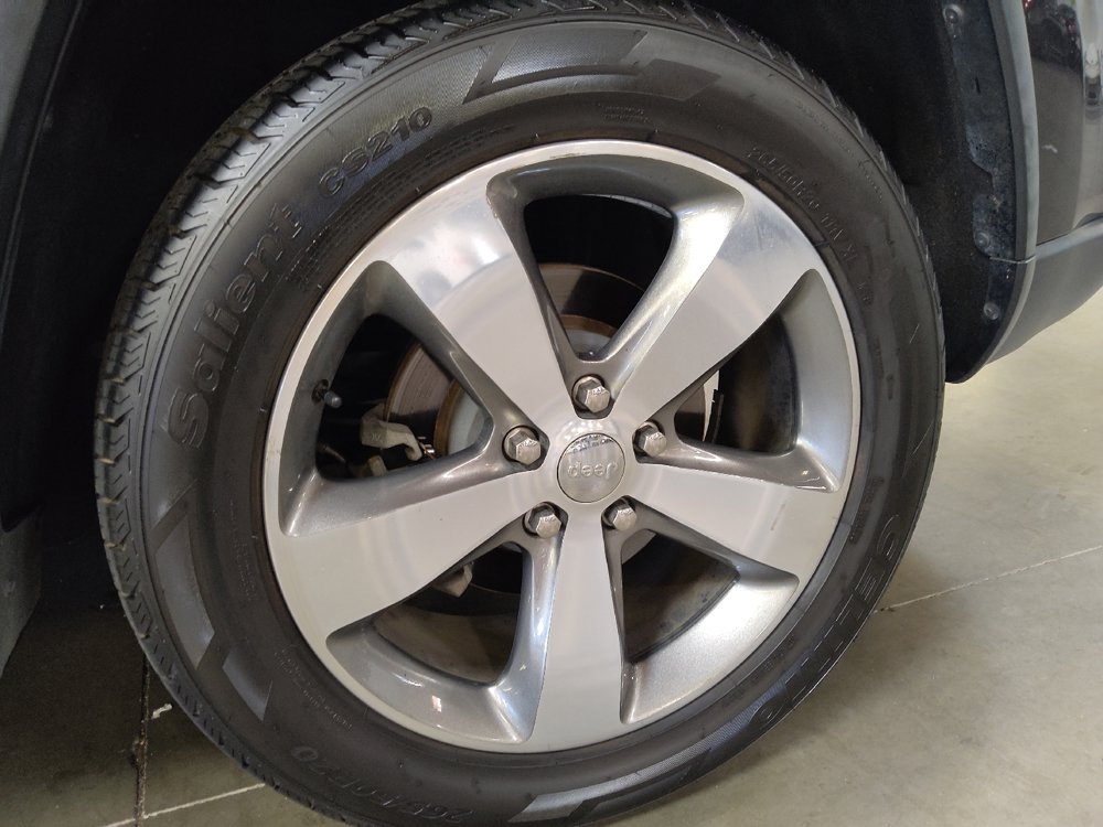 Used 2016 Jeep Grand Cherokee Limited RWD image 31